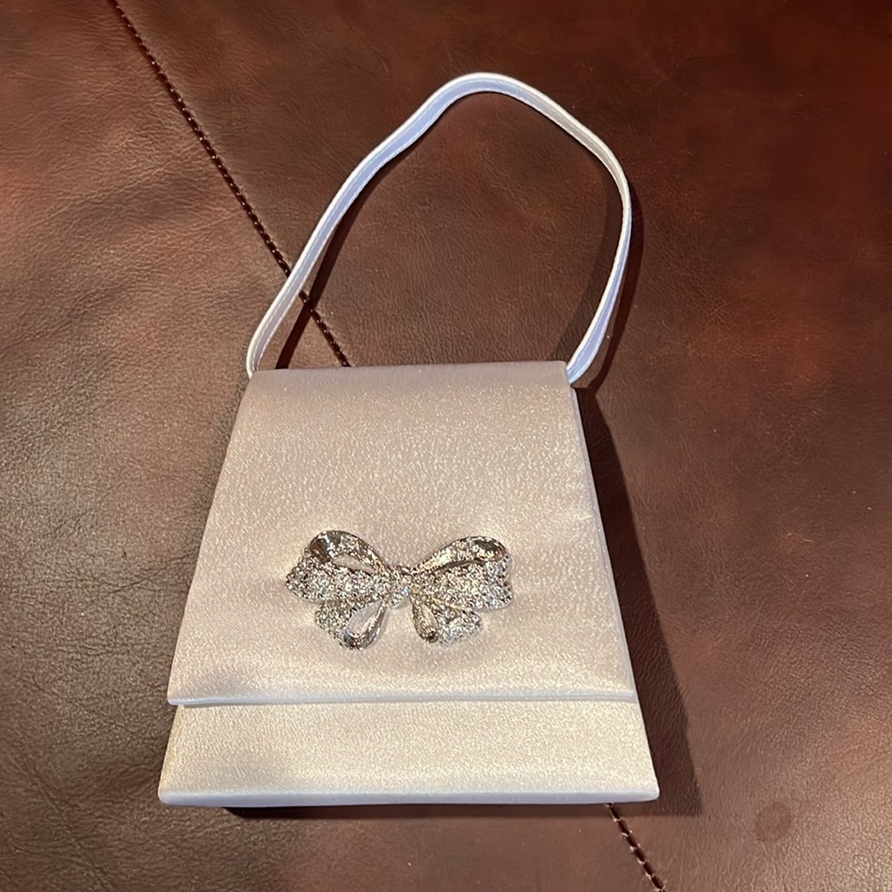 Purse Evening bag prom wedding night out  crystal bow magnetic clasp